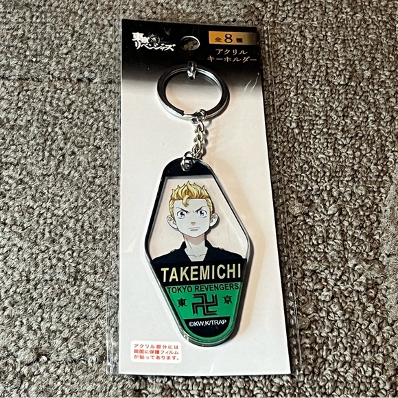 Tokyo Revengers Takemichi Hanagaki Acrylic Keychain Japan Exclusive Official - Picture 1 of 9
